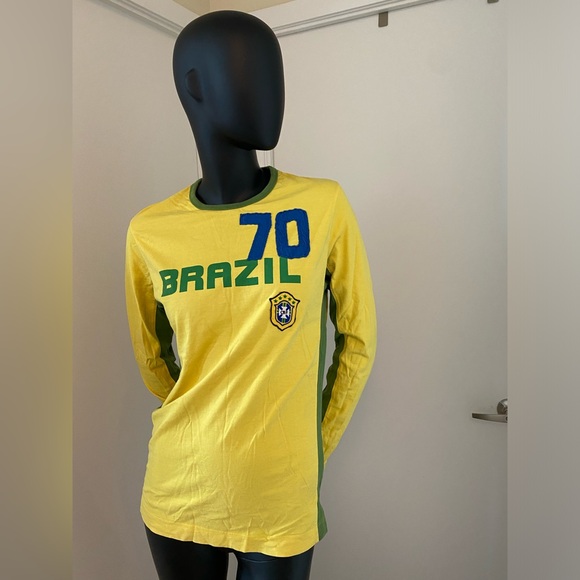 Vintage Y2K Brazil Football/Soccer Jersey - Picture 5 of 6
